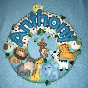 𝅺ANTHONY wall decoration with stuffed animals and swinging monkey